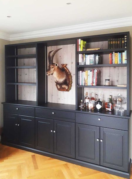 Küchentisch mit Barhocker